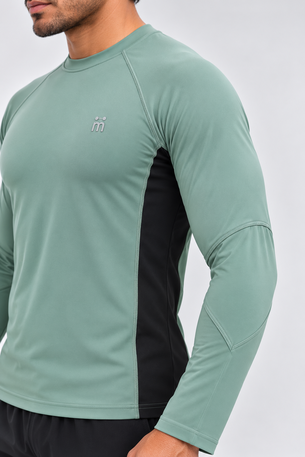 M Active Men’s Reflective Performance Rash Guard